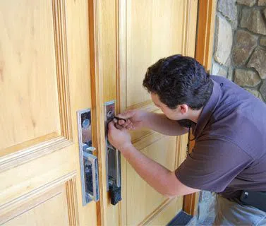 Golden Locksmith Services Atlanta, GA 404-479-6181 - 10-House-Locksmith